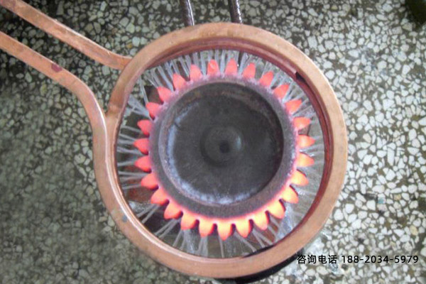 海拓中頻感應(yīng)淬火機